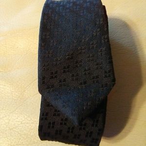 4/$30 🖤 Black men's skinny tie